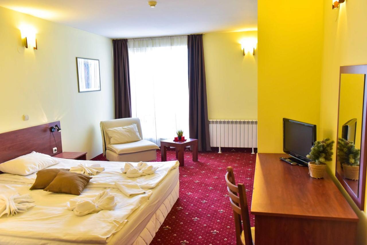 Hotel Bojur & Bojurland Apartment Complex Бансько Екстер'єр фото